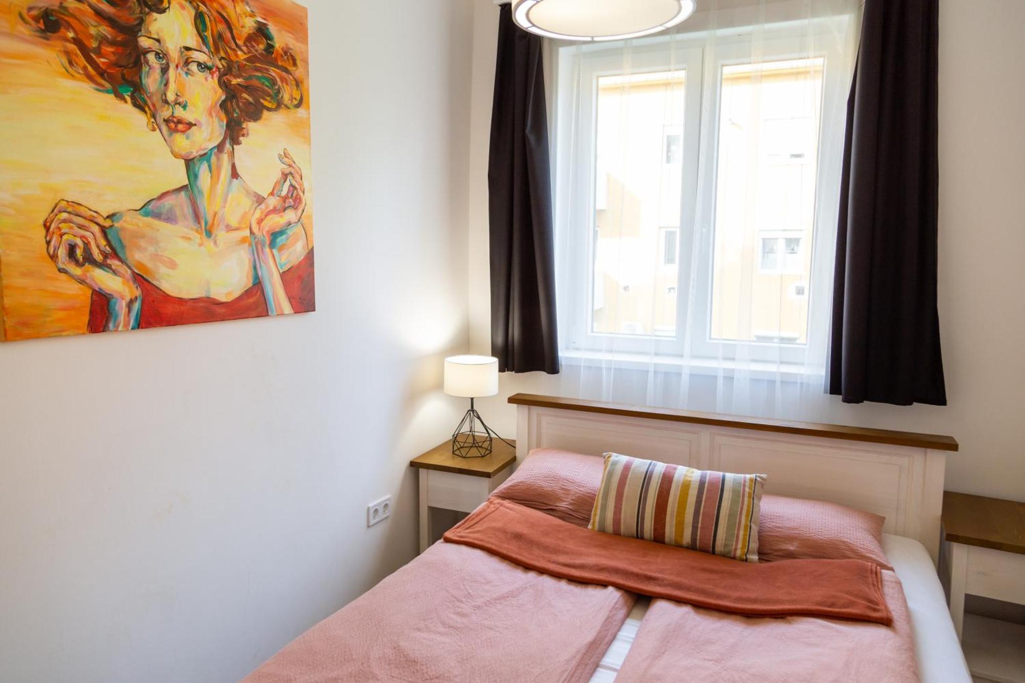 Art Home Eger Buitenkant foto